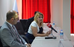 Kütüphanecilik Uzmanı Güssün Güneş: "ÇOMÜ Hayranlıkla İzlediğim Bir Üniversite"
