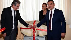 ÇOMÜ’ye 1 milyon yıllık fosil bağışlandı