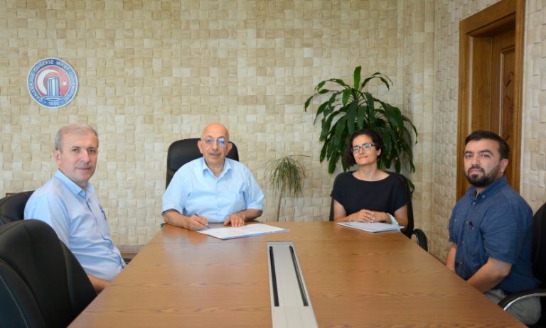 ÇOMÜ Yükseköğretim İçin Erasmus Beyannamesi Belgesini Aldı